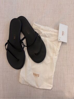 TKEES Sarit Black Leather Sandals | Size 39 / US 8 | Minimalist Flip Flops